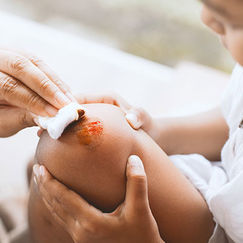 Santé Comment soigner les petites plaies Santé Comment soigner les petites plaies