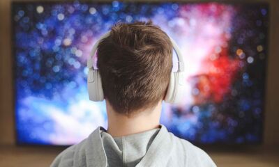 Casque pour la télévision Nos conseils pour bien choisir un casque TV sans fil