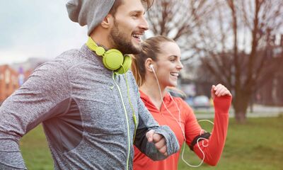Casques et écouteurs pour le sport Comment choisir des écouteurs pour faire du sport